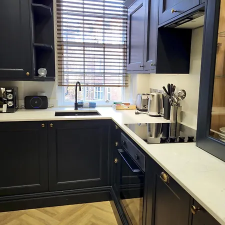 Апартаменты Aldwark Mews Haven