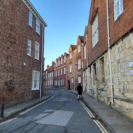 Aldwark Mews Haven * York